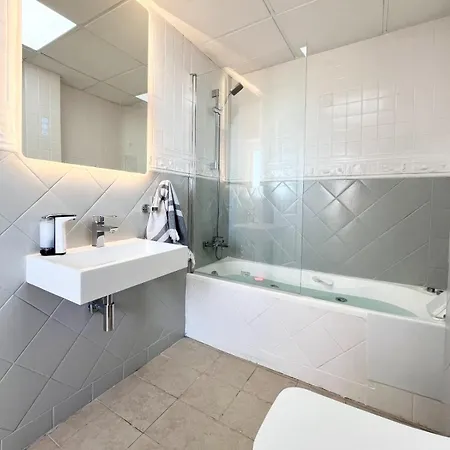 Apartment Sea View Penthouse In Benalmádena